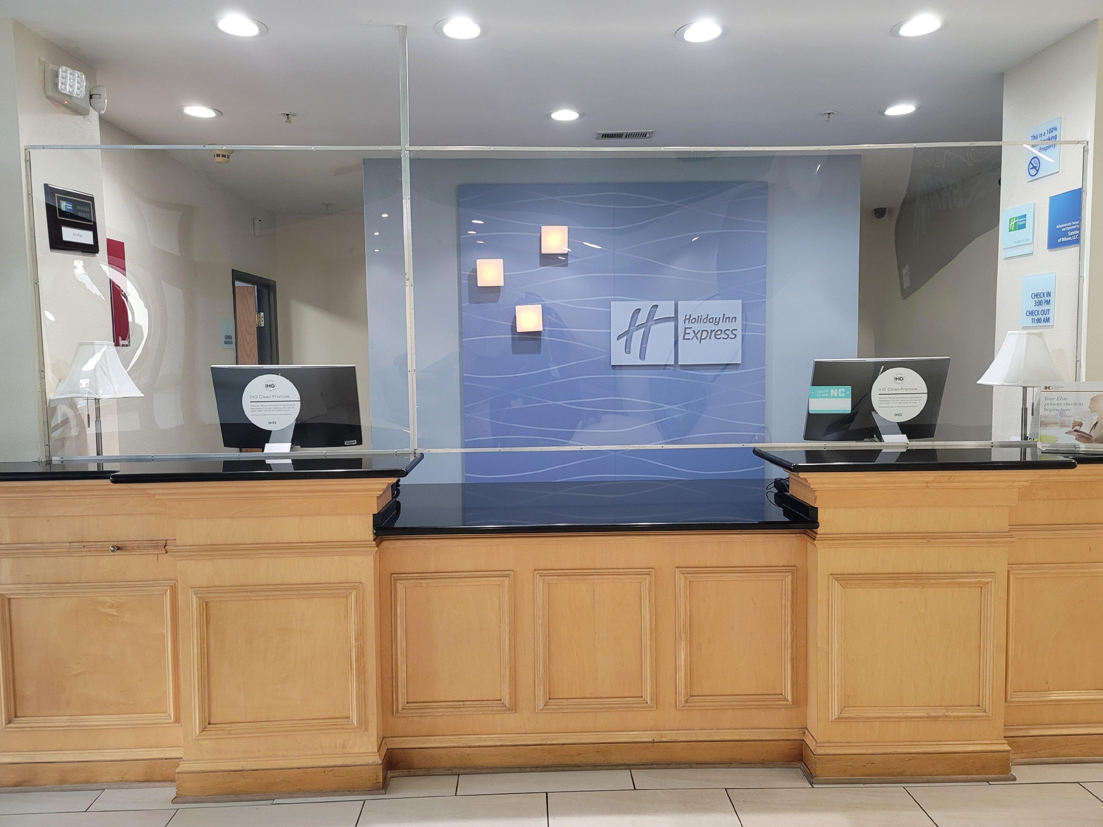 Holiday Inn Express & Suites Wilson-Downtown By Ihg Luaran gambar