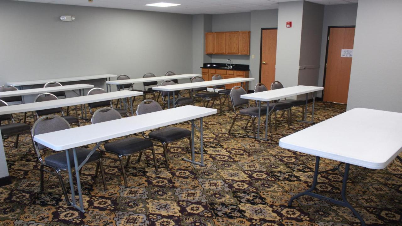 Holiday Inn Express & Suites Wilson-Downtown By Ihg Luaran gambar