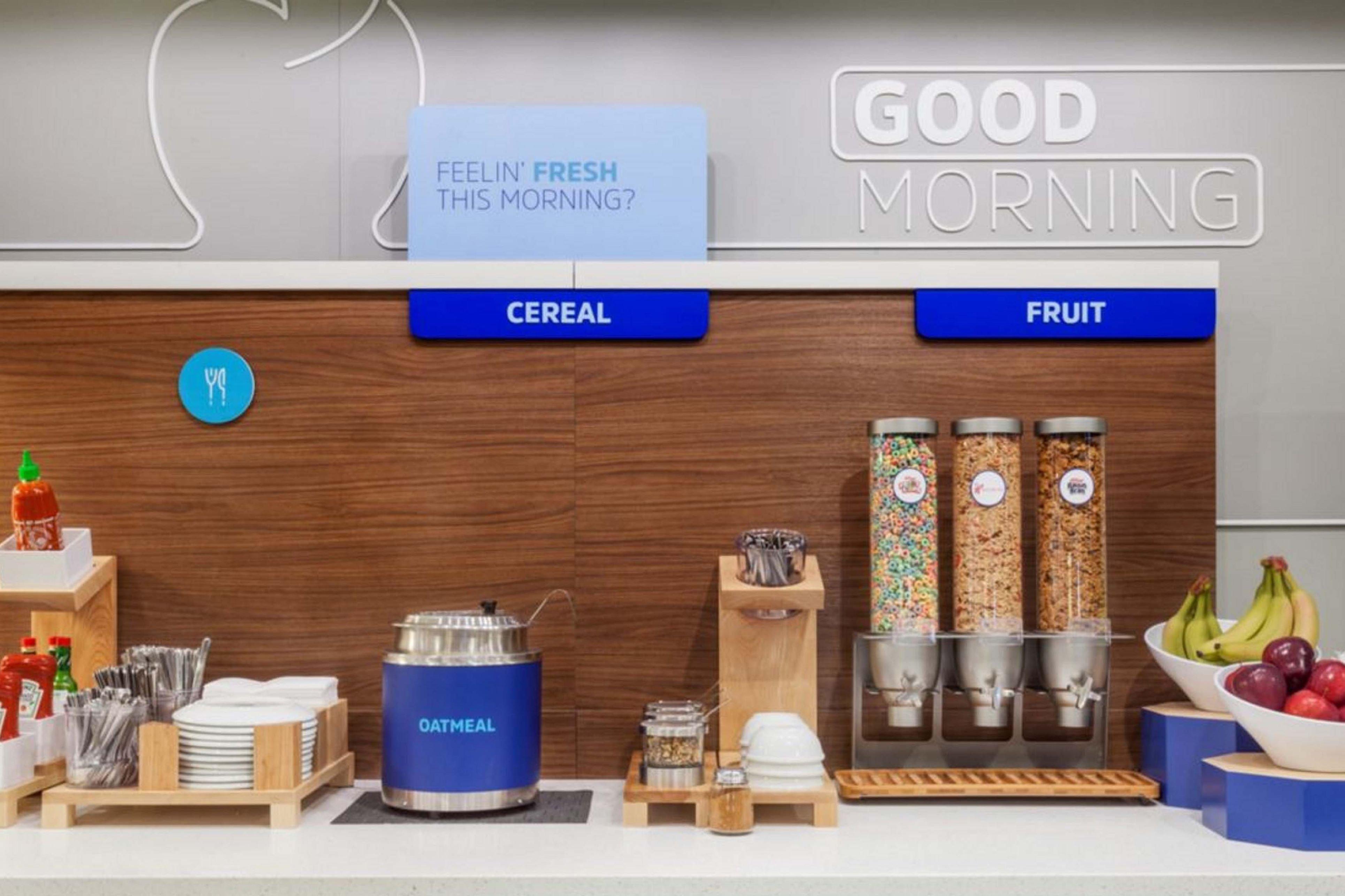 Holiday Inn Express & Suites Wilson-Downtown By Ihg Luaran gambar