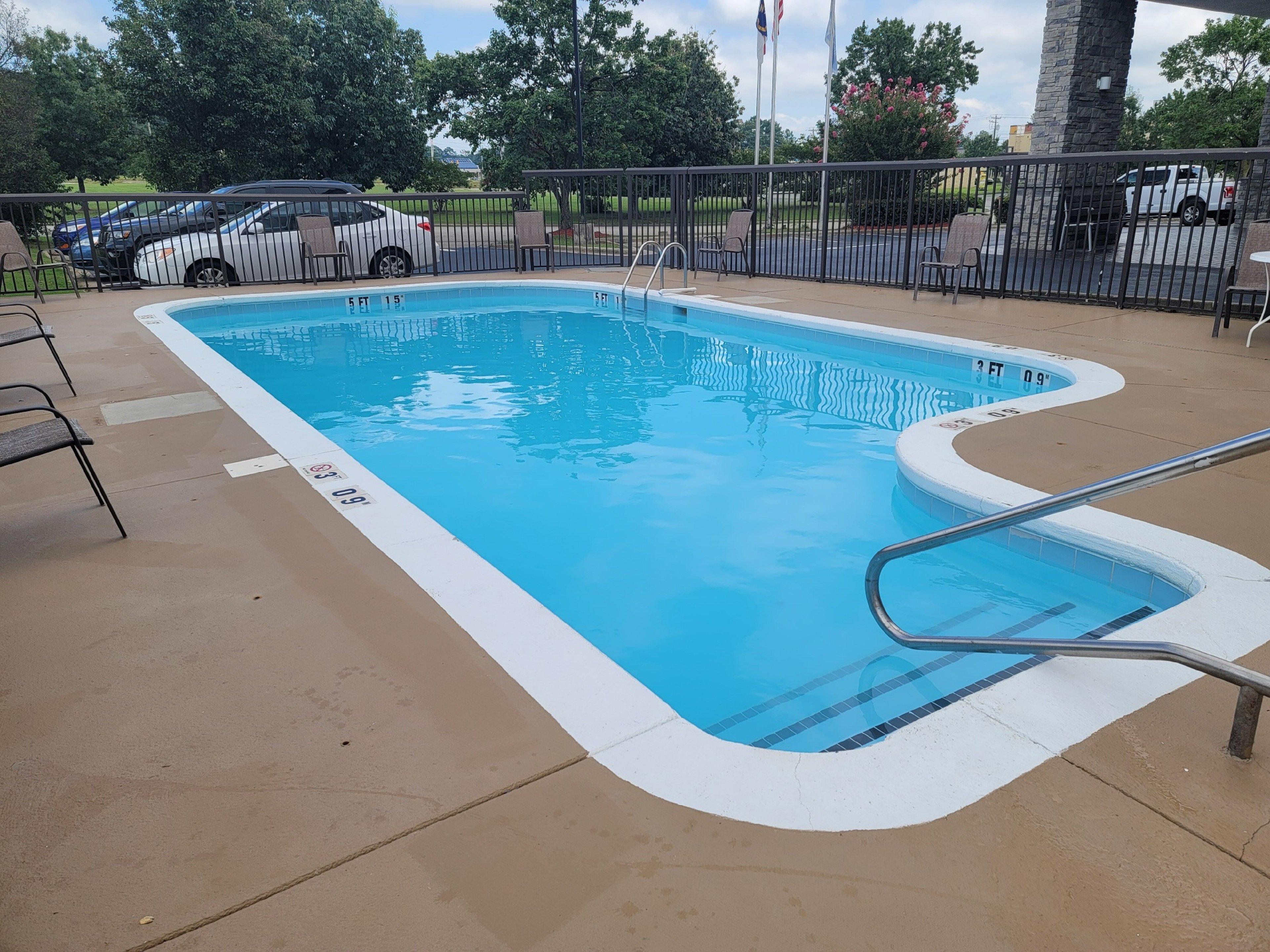 Holiday Inn Express & Suites Wilson-Downtown By Ihg Luaran gambar